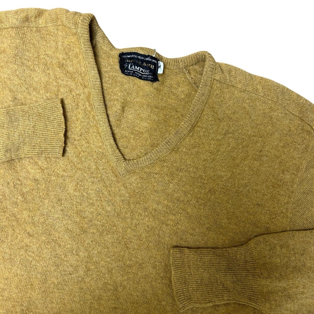 True VTG Aqualamb By Campus Men's Wool Mustard Yellow V neck‎ Sweater Size M